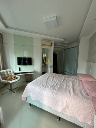 Imagem Apartamento com 3 Quartos à Venda, 160 m² em Meia Praia - Itapema Imagem Apartamento com 3 Quartos à Venda, 160 m² em Meia Praia - Itapema