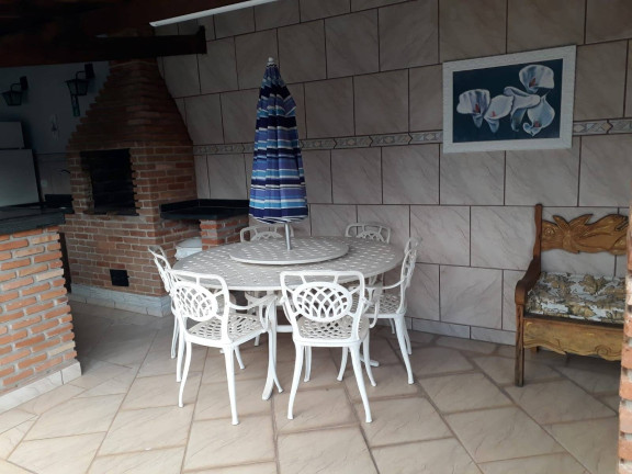 Imagem Casa com 3 Quartos à Venda, 300 m² em Vila Helena - Atibaia Imagem Casa com 3 Quartos à Venda, 300 m² em Vila Helena - Atibaia