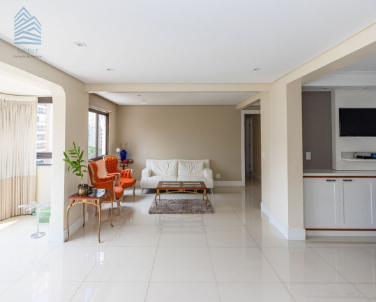 Imagem Imóvel com 4 Quartos à Venda, 196 m² em Moema - São Paulo Imagem Imóvel com 4 Quartos à Venda, 196 m² em Moema - São Paulo