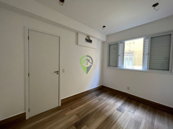 Imagem Casa com 3 Quartos à Venda, 132 m² em Gonzaga - Santos Imagem Casa com 3 Quartos à Venda, 132 m² em Gonzaga - Santos