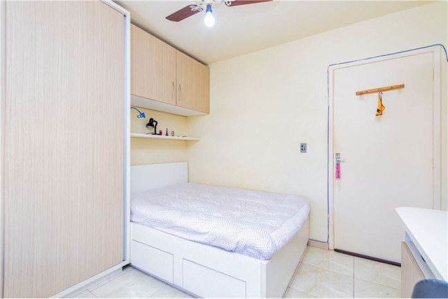 Imagem Apartamento com 2 Quartos à Venda, 78 m² em Cristal - Porto Alegre Imagem Apartamento com 2 Quartos à Venda, 78 m² em Cristal - Porto Alegre