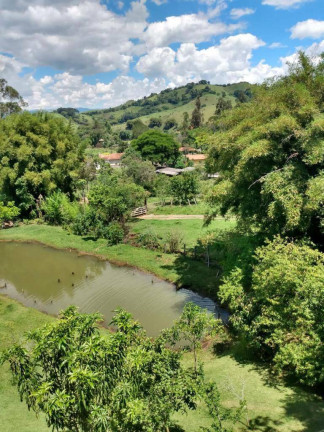 Imagem Chácara com 7 Quartos à Venda, em Córrego Do Bom Jesus Imagem Chácara com 7 Quartos à Venda, em Córrego Do Bom Jesus
