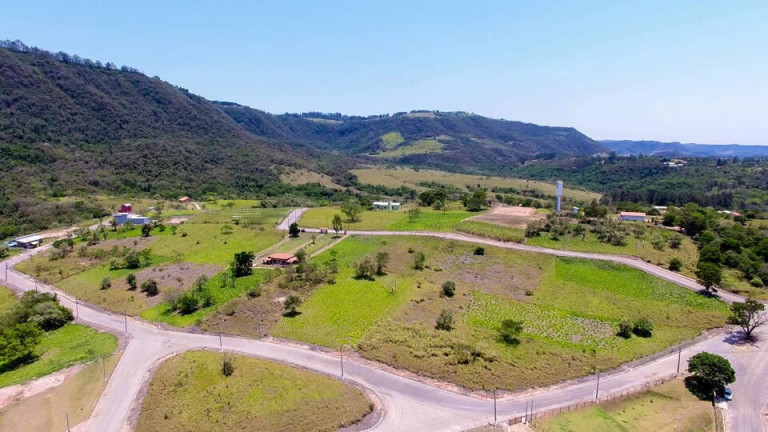 Imagem Terreno à Venda, 2.900 m² em Vila Santo Inácio - Bofete Imagem Terreno à Venda, 2.900 m² em Vila Santo Inácio - Bofete