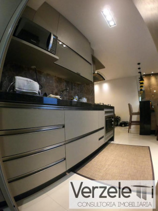 Imagem Apartamento com 2 Quartos à Venda, 77 m² em Centro - Balneário Camboriú