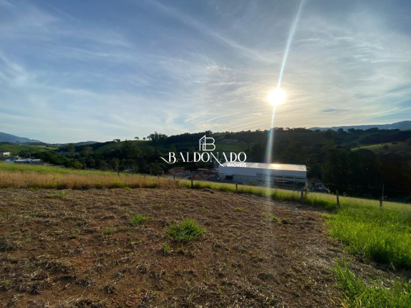 Imagem Terreno à Venda, 311 m² em Centro - Extrema Imagem Terreno à Venda, 311 m² em Centro - Extrema