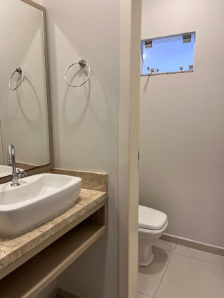 Imagem Sobrado com 3 Quartos à Venda, 148 m² em Floresta - Joinville Imagem Sobrado com 3 Quartos à Venda, 148 m² em Floresta - Joinville