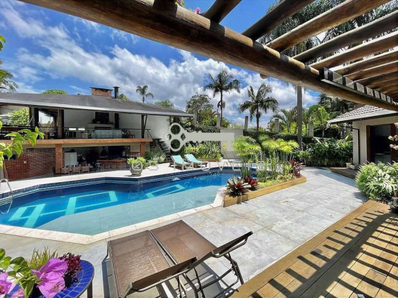 Casa com 5 Quartos à Venda,  em Pousada Dos Bandeirantes - Carapicuíba