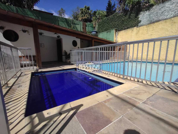 Imagem Apartamento com 3 Quartos à Venda, 131 m² em Alto - Teresópolis