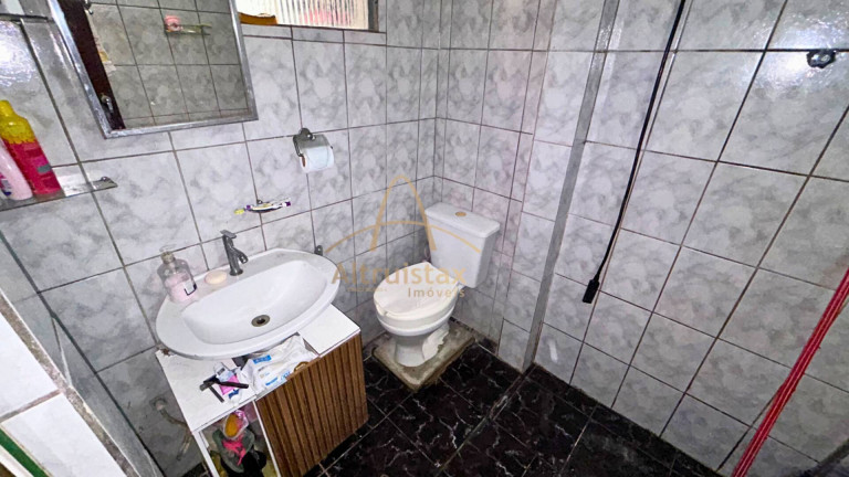 Imagem Casa com 3 Quartos à Venda, 270 m² em Presidente Altino - Osasco Imagem Casa com 3 Quartos à Venda, 270 m² em Presidente Altino - Osasco