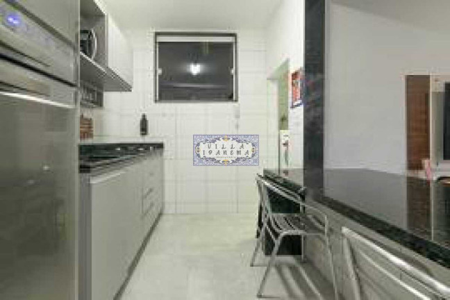 Imagem Apartamento com 3 Quartos à Venda, 85 m² em Leme - Rio De Janeiro Imagem Apartamento com 3 Quartos à Venda, 85 m² em Leme - Rio De Janeiro
