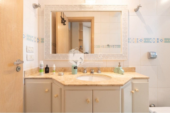 Imagem Apartamento com 4 Quartos à Venda, 141 m² em Moema - São Paulo Imagem Apartamento com 4 Quartos à Venda, 141 m² em Moema - São Paulo