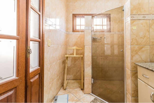 Imagem Casa com 4 Quartos à Venda, 395 m² em Jardim Planalto - Porto Alegre Imagem Casa com 4 Quartos à Venda, 395 m² em Jardim Planalto - Porto Alegre
