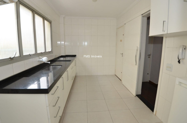 Imagem Imóvel com 3 Quartos à Venda, 95 m² em Moema - São Paulo
