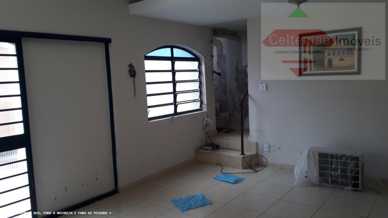 Imagem Casa com 5 Quartos à Venda, 300 m² em Jardim Das Nações - Taubaté Imagem Casa com 5 Quartos à Venda, 300 m² em Jardim Das Nações - Taubaté