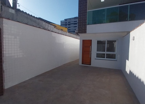 Imagem Casa com 3 Quartos à Venda, 180 m² em Embaré - Santos Imagem Casa com 3 Quartos à Venda, 180 m² em Embaré - Santos