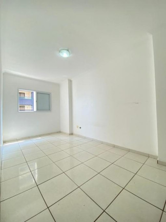 Imagem Apartamento com 2 Quartos à Venda, 90 m² em Ocian - Praia Grande
