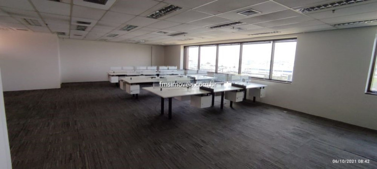 Imagem Imóvel para Alugar, 250 m² em Tamboré - Barueri Imagem Imóvel para Alugar, 250 m² em Tamboré - Barueri