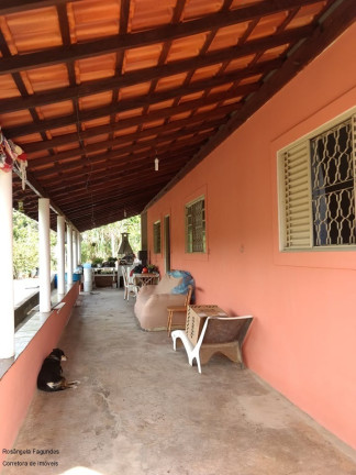 Imagem Imóvel com 2 Quartos à Venda, 106 m² em Laranjeira - Caldas Imagem Imóvel com 2 Quartos à Venda, 106 m² em Laranjeira - Caldas
