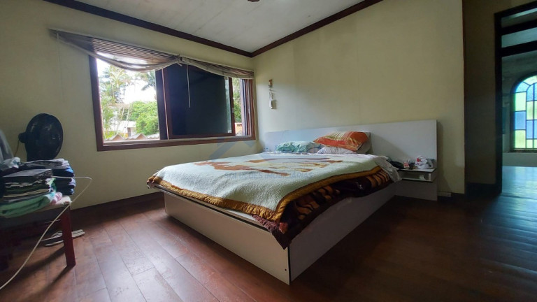 Imagem Sobrado com 3 Quartos à Venda, 325 m² em Vila Assunção - Porto Alegre Imagem Sobrado com 3 Quartos à Venda, 325 m² em Vila Assunção - Porto Alegre