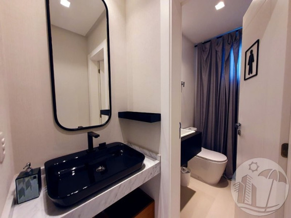 Imagem Apartamento com 3 Quartos à Venda, 146 m² em Centro - Balneário Camboriú Imagem Apartamento com 3 Quartos à Venda, 146 m² em Centro - Balneário Camboriú