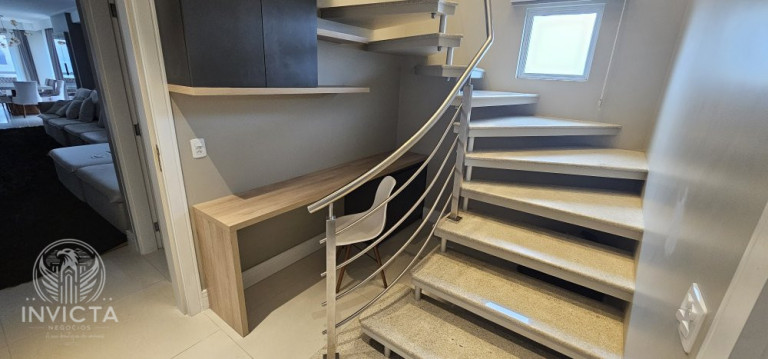 Imagem Cobertura com 5 Quartos à Venda, 261 m² em Barra Sul - Balneário Camboriú Imagem Cobertura com 5 Quartos à Venda, 261 m² em Barra Sul - Balneário Camboriú