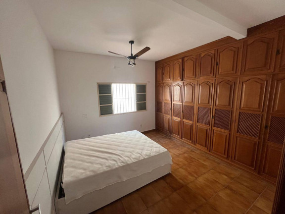 Imagem Casa com 3 Quartos à Venda, 311 m² em Cuiabá Imagem Casa com 3 Quartos à Venda, 311 m² em Cuiabá