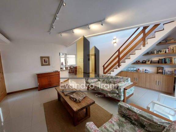 Casa com 4 Quartos à Venda, 254 m² em Urbanova - São José Dos Campos