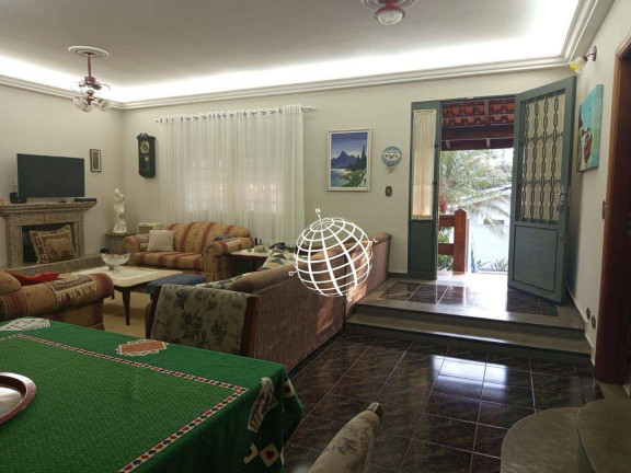 Imagem Casa com 7 Quartos à Venda, 572 m² em Morumbi - Atibaia Imagem Casa com 7 Quartos à Venda, 572 m² em Morumbi - Atibaia