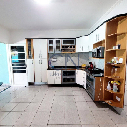 Imagem Casa com 2 Quartos à Venda, 250 m² em Residencial Estoril - Taubaté Imagem Casa com 2 Quartos à Venda, 250 m² em Residencial Estoril - Taubaté