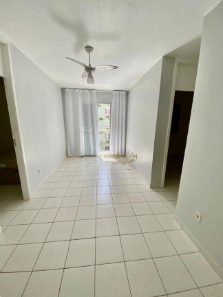 Apartamento com 2 Quartos à Venda, 45 m² em Alto Do Picuaia - Lauro De Freitas