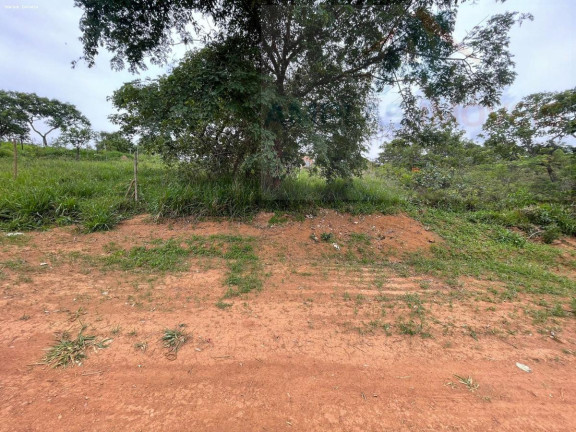 Imagem Terreno à Venda, 360 m² em Vivenda Do Vale. - Mateus Leme