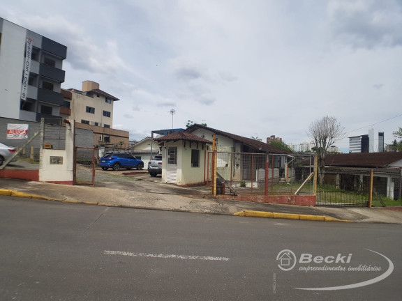 Imagem Imóvel à Venda, 100 m² em Saguaçu - Joinville Imagem Imóvel à Venda, 100 m² em Saguaçu - Joinville