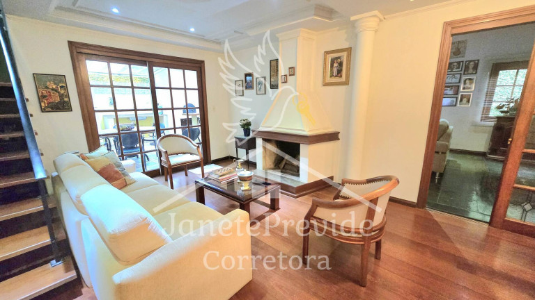 Imagem Casa de Condomínio com 4 Quartos à Venda, 270 m² em Alphaville - Santana De Parnaíba Imagem Casa de Condomínio com 4 Quartos à Venda, 270 m² em Alphaville - Santana De Parnaíba
