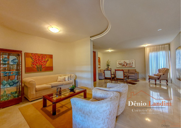 Imagem Casa com 4 Quartos à Venda, 550 m² em Ibituruna - Montes Claros