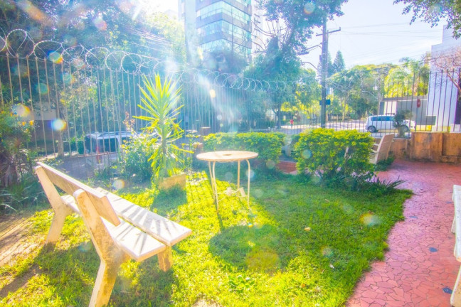 Imagem Casa com 4 Quartos à Venda, 340 m² em Petrópolis - Porto Alegre