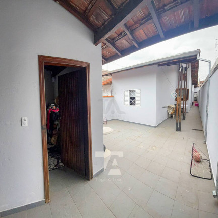 Imagem Casa com 2 Quartos à Venda, 150 m² em Alto Do Cardoso - Pindamonhangaba Imagem Casa com 2 Quartos à Venda, 150 m² em Alto Do Cardoso - Pindamonhangaba