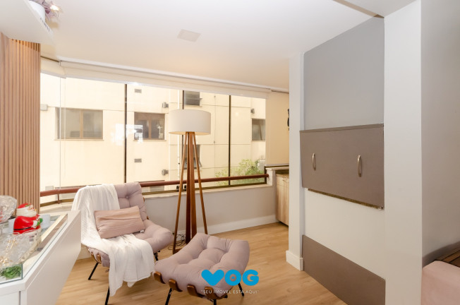 Imagem Imóvel com 3 Quartos à Venda, 127 m² em Petrópolis - Porto Alegre Imagem Imóvel com 3 Quartos à Venda, 127 m² em Petrópolis - Porto Alegre