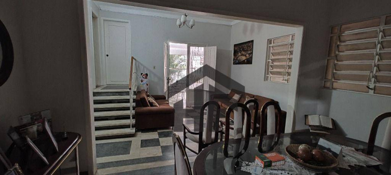 Imagem Casa com 4 Quartos à Venda, 225 m² em Casa Amarela - Recife Imagem Casa com 4 Quartos à Venda, 225 m² em Casa Amarela - Recife