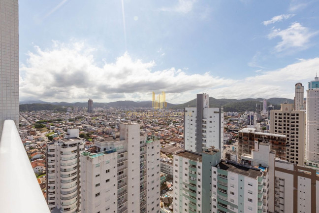 Imagem Cobertura com 3 Quartos à Venda, 242 m² em Centro - Balneário Camboriú