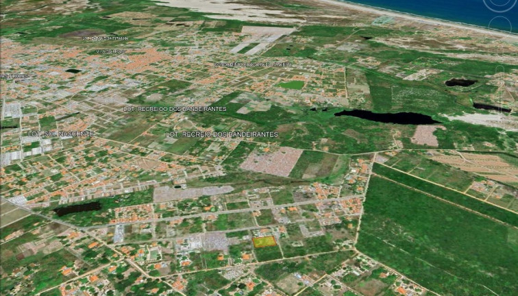 Terreno à Venda, 2.772 m² em Centro - Aquiraz