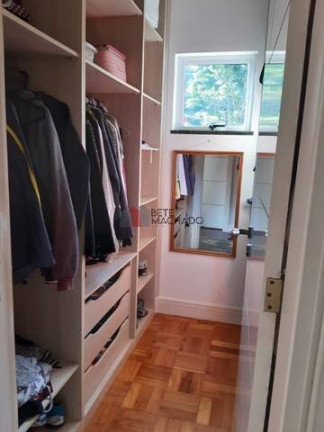 Imagem Casa com 8 Quartos à Venda, 1.570 m² em Carlos Guinle - Teresópolis