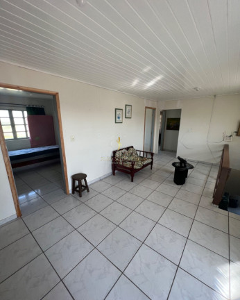 Imagem Casa com 6 Quartos à Venda, 300 m² em Coroados - Guaratuba Imagem Casa com 6 Quartos à Venda, 300 m² em Coroados - Guaratuba