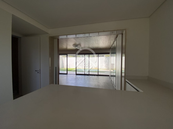 Imagem Casa de Condomínio com 3 Quartos à Venda, 552 m² em Campo Belo - São Paulo