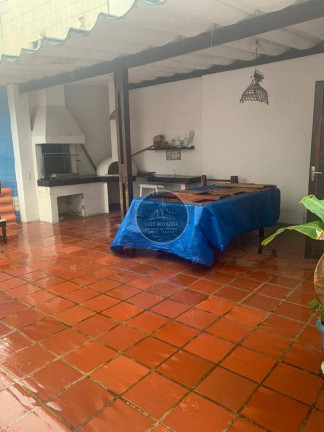 Imagem Casa com 3 Quartos à Venda, 310 m² em Centro - Mongaguá Imagem Casa com 3 Quartos à Venda, 310 m² em Centro - Mongaguá