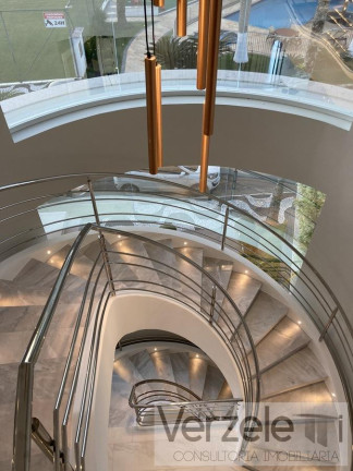 Imagem Casa com 4 Quartos à Venda, 634 m² em Barra - Balneário Camboriú