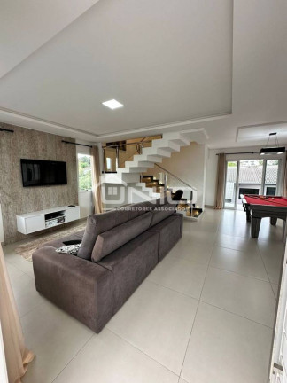 Imagem Casa com 3 Quartos à Venda, 260 m² em Parque Do Som - Pato Branco Imagem Casa com 3 Quartos à Venda, 260 m² em Parque Do Som - Pato Branco