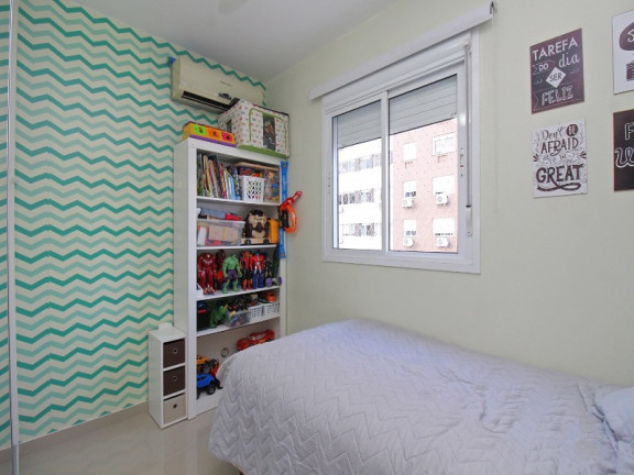 Imagem Apartamento com 3 Quartos à Venda, 69 m² em Passo Da Areia - Porto Alegre