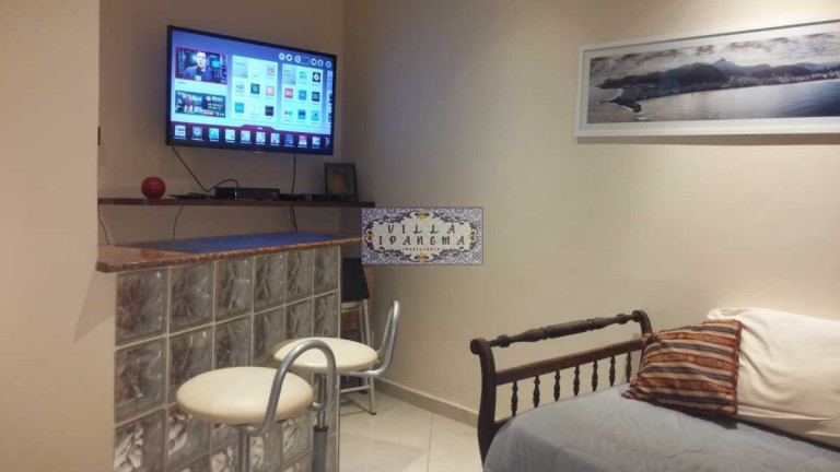 Imagem Apartamento com 1 Quarto à Venda, 35 m² em Copacabana - Rio De Janeiro Imagem Apartamento com 1 Quarto à Venda, 35 m² em Copacabana - Rio De Janeiro