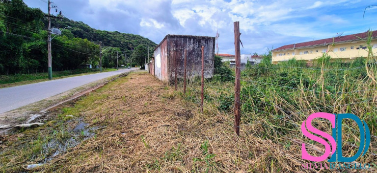 Terreno à Venda, 1.323 m² em Maranduba - Ubatuba