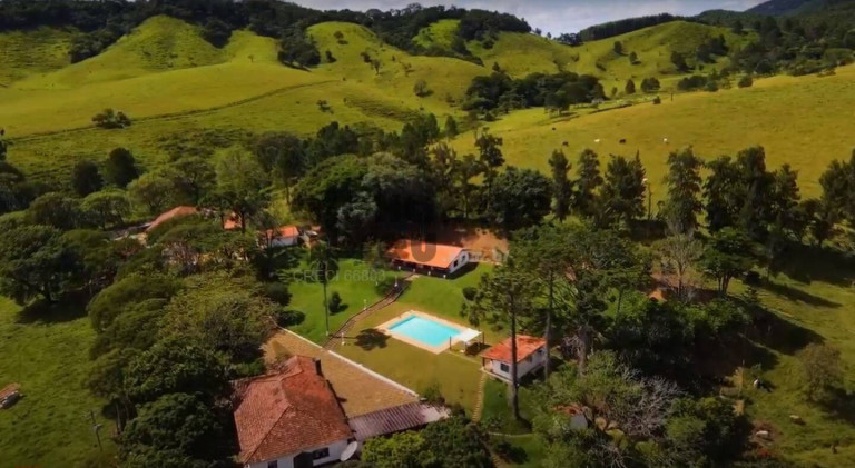 Imagem Fazenda à Venda, 1.067 m² em Santa Branca